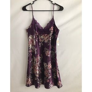 NWT | Thalia Sodi | Purple Sleeping Gown